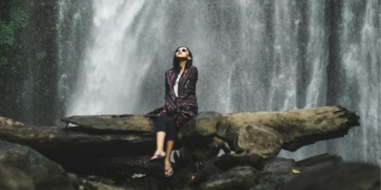 Lëreni gjithçka të rrjedhë dhe asgjë të mos ju pengojë!