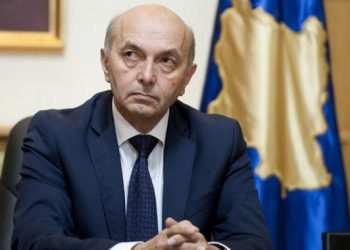 Mustafa komenton deklaratat e Kurtit për Thaçin e Veselin: S’bëhet politikë me njerëz që luftuan