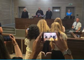 Dënohen tre të akuzuar me 12 vjet burgim gjithsej për sulmin ndaj KQZ-së në veri