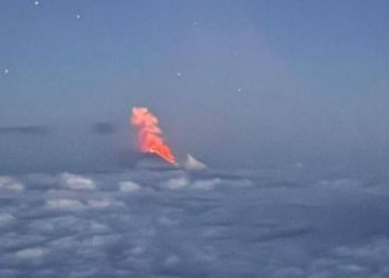 Pas tërmetit, në Rusi shpërthen vullkani më i lartë i Euroazisë