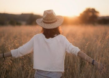 Njerëzit e ndjeshëm janë të tillë, pasi ata bëjnë gjithçka me zemër