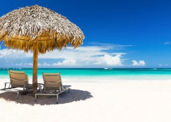 5 përfitime shëndetësore nga qëndrimi në plazh