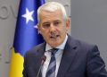 Sveçla kritikon ashpër drejtësinë pas vrasjes së trefishtë në Gjilan: Prokuroria dhe Gjyqësori po tolerojnë kriminelët