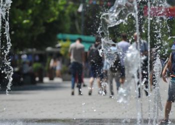 Temperaturat e larta, IKSHPK sjell katër këshilla si ta mbani shtëpinë e freskët