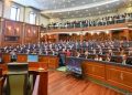 Shqipe Selimi e VV’së nuk e votoi Donika Gërvallën për Kryetare, nuk ia falë fjalët për bashkëshortin