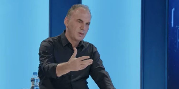 “Duhet me i pritë rezultatet e zgjedhjeve lokale”- Çka po paralajmëron Fatmir Limaj?