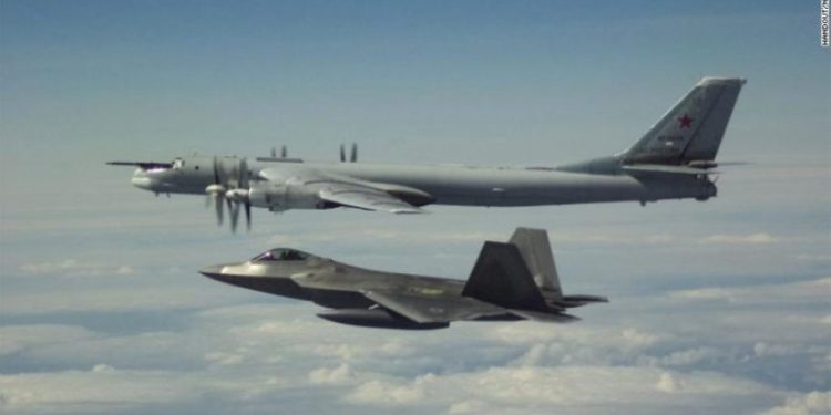 Turqi–Britani/ Erdogan pret Starmer në Ankara, nënshkruhet marrëveshja për blerjen e 20 avionëve luftarakë