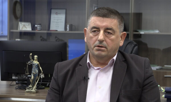 Beqë Shala është prokurori që u arrestua sot në Prizren nën dyshimin për marrje ryshfeti