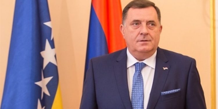 SHBA-ja e heq Millorad Dodikun nga lista e zezë