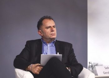 Gëxhaliu: Pjesa dërrmuese e qytetarëve të Kosovës kanë borxhe bankare