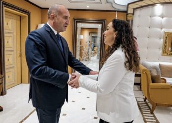 Osmani takohet me presidentin bullgar, flasin për heqjen e masave dhe statusin e vendit kandidat