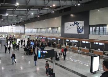 Aeroporti i Prishtinës regjistron 386 mijë pasagjerë në tetor