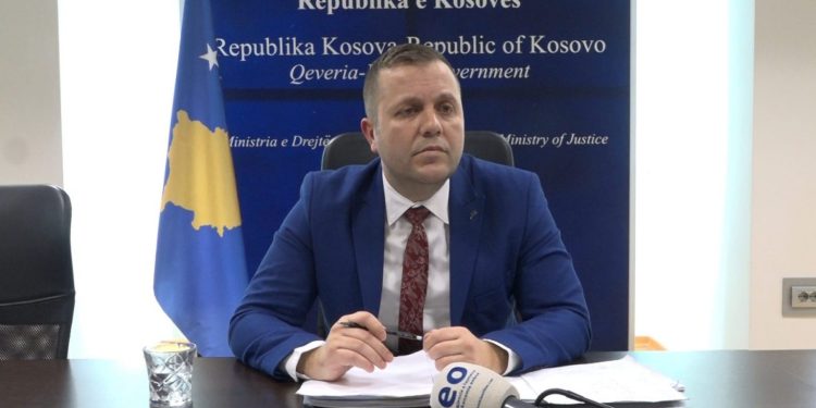 Zhvillimet në KPK, Sallahu: Shkarkimi i kryeprokurorit shkelje flagrante e ligjit, BE-ja dhe Ambasada amerikane të reagojnë