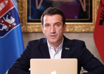 Kushtetuesja rrëzon Qeverinë, Veliaj rikthehet si kryetar Bashkie i Tiranës