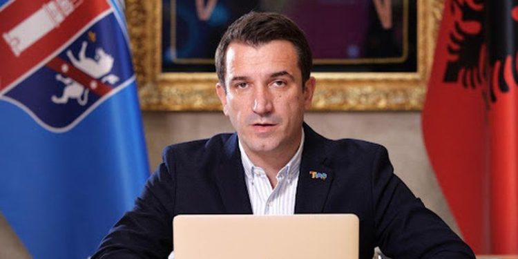 Kushtetuesja rrëzon Qeverinë, Veliaj rikthehet si kryetar Bashkie i Tiranës