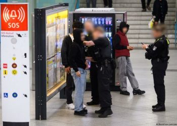 Një në dy persona ndihet i pasigurt në hapësira publike në Gjermani