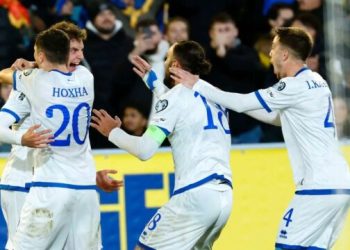 Kosova përballet me Sllovakinë në gjysmëfinalen e play-offit për Botëror