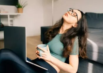 Jeni pa energji dhe ndieni lodhje gjithë ditën? Ja ushqimet që mungojnë në dietën tuaj