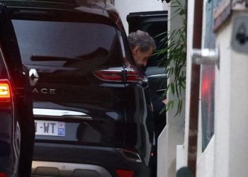 Pas tri javësh në burg, lirohet ish-presidenti francez