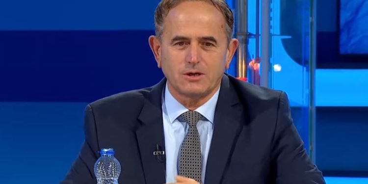 100 eurot për studentët, Retkoceri: Tentativë për blerje votash para balotazhit