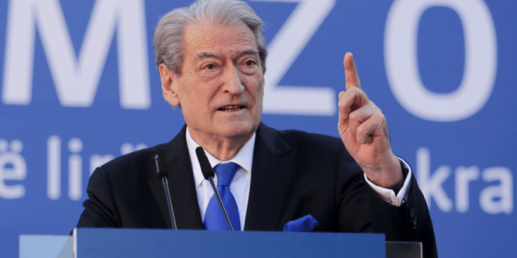 Berisha komenton lajmin që GJK i dha të drejtë Veliajt: U rrëzua Rama dhe Begaj