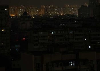Kievi ndërton mini-centrale të fortifikuara për të siguruar energjinë elektrike