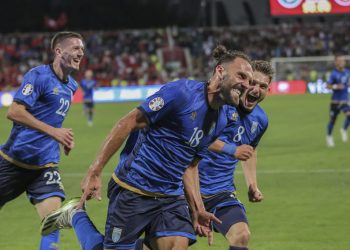 4 yje rrezikojnë ta humbasin gjysmëfinalen e play-offit nëse ndëshkohen ndaj Zvicrës