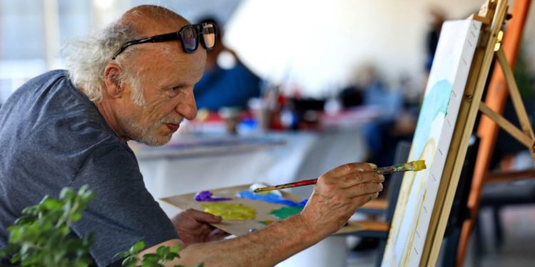 Dialog me kohën dhe të bukurën e artit