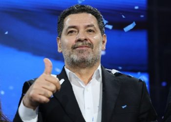 Fetah Paçarizi në hapjen e fushatës së PDK në Prizren: Këtu rrah zemra e vizionit, forcohet uniteti dhe shpresa për ndryshim