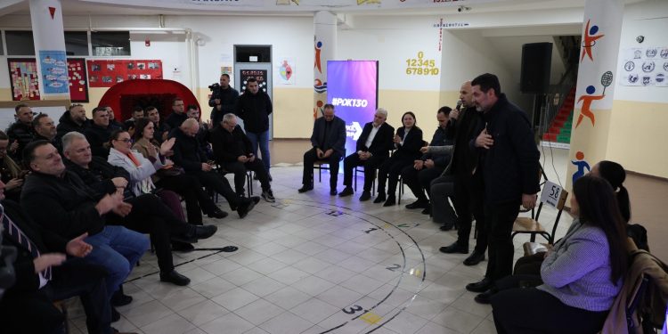 Kandidati për deputet nga PDK, Fetah Paçarizi ka zvhilluar takime në Gjonaj të Hasit dhe Arbanë