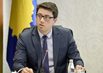 S’ka rrogë të 13 për punonjësit e shtetit, Murati thotë se ishte publikimi i sotëm ishte lajm i rremë