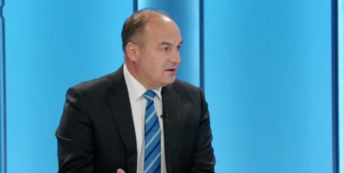 A mundet PDK me partitë tjera të ish-opozitës ta formojë qeverinë? Enver Hoxhaj: E domosdoshme të ketë bashkëpunim