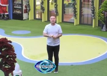 “Burrë me pelena”, “mxhitor”, “të rrahën dasmorët” – eskalon debati mes Labit dhe Kushtrimit