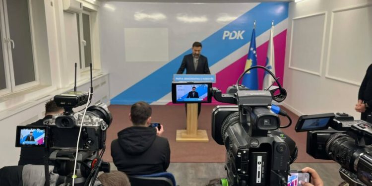 Stavileci: Demokracia forcohet me votë, dilni dhe votoni