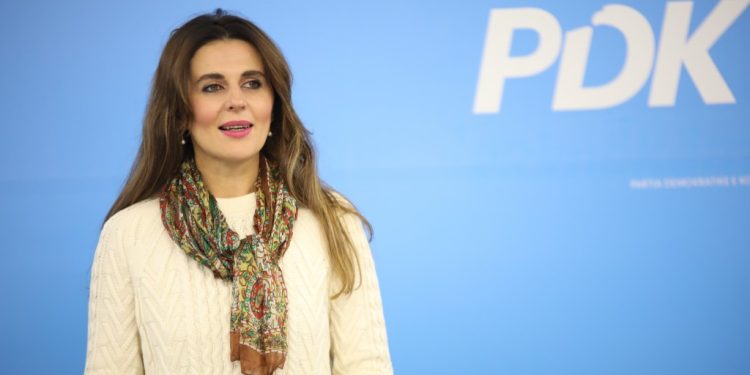 Çitaku: Sot më shumë para kanë mafia energjetike, jo populli