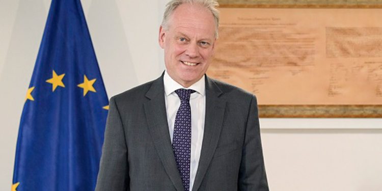 BE nis heqjen e masave kufizuese ndaj Kosovës, pritet lirimi i mbi 400 milionë eurove