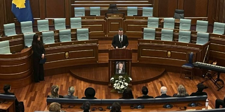 Kurti: Daci dha shembull se si duhet zhvilluar beteja politike dhe Kuvendi në Kosovë