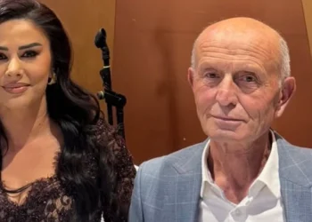 Shkurte Gashi pas vdekjes së babait: Ma këpute shpirtin dhe ma le zemrën bosh