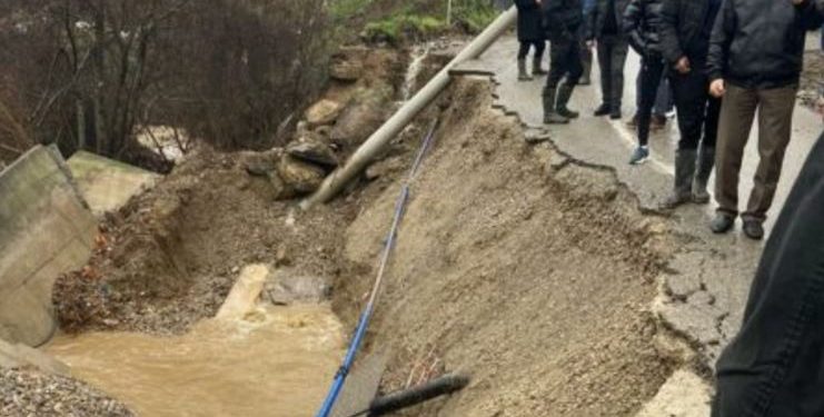 Çahet rruga që çon në fshatin Polluzhë, fshati rrezikon të bllokohet totalisht